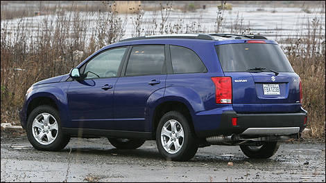 2007 Suzuki XL7 rear side view