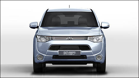 2014 Mitsubishi Outlander PHEV front view