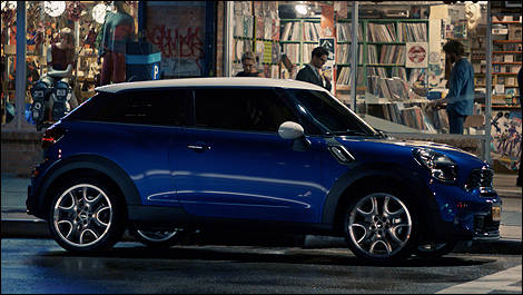 2013 MINI Cooper Paceman side view