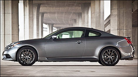2013 Infiniti G37 IPL Coupe side view