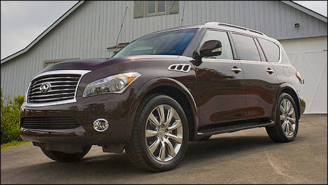 2013 Infiniti QX 3/4 view