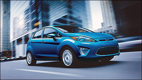 2013 Ford Fiesta 3/4 view