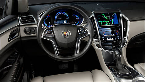 2013 Cadillac SRX driver's cockpit