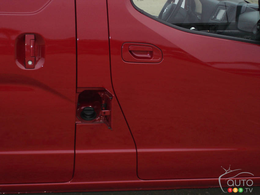 Photo: Charles Renny