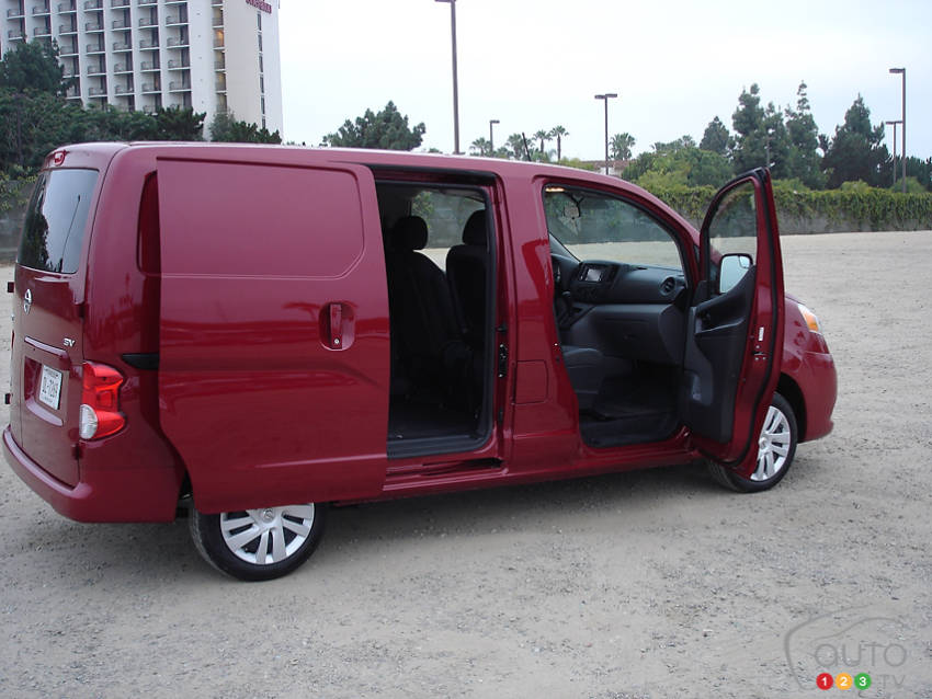 Photo: Charles Renny