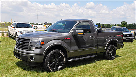 2014 Ford F-150 Tremor 2014 3/4 view
