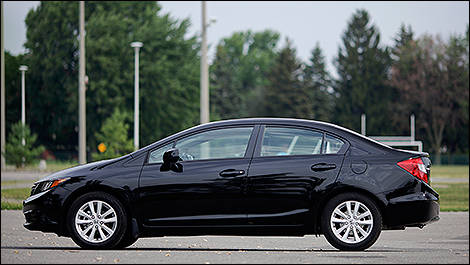 Honda Civic 2012 vue de côté