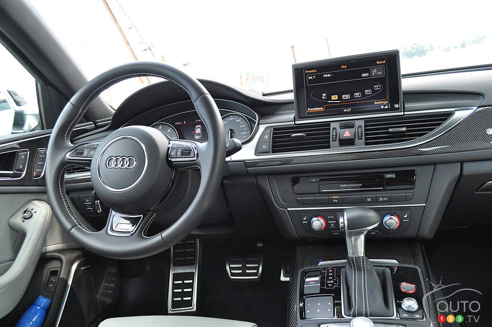 Photo: Mathieu St-Pierre