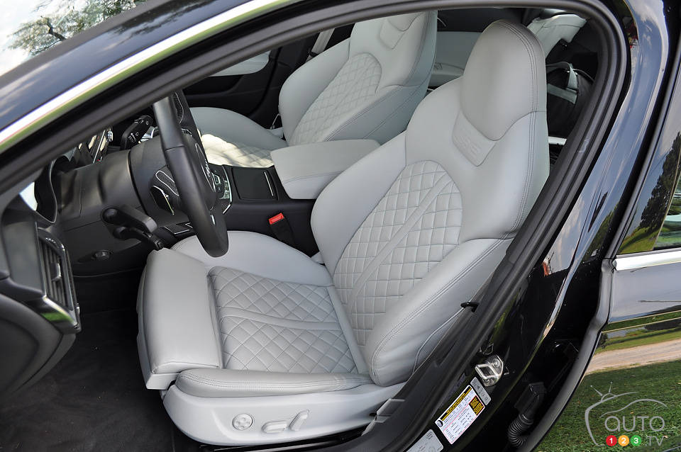 Photo: Mathieu St-Pierre