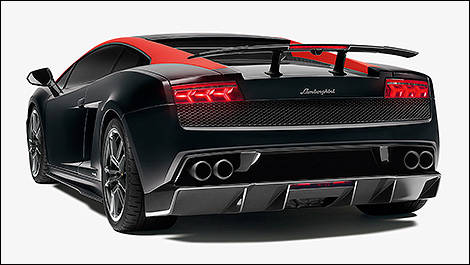 2013 Lamborghini Gallardo LP 570-4 rear 3/4 view