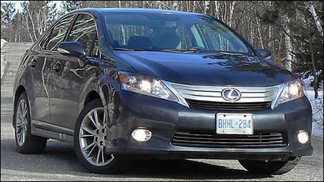 2010 Lexus HS 250h 3/4 view