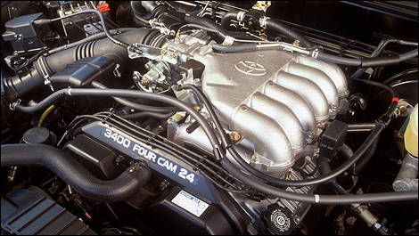 2004 Toyota Tacoma engine