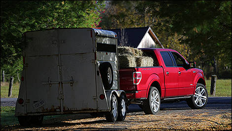 Ford F-150 2013 vue 3/4 arrière