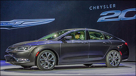 Chrysler 200 2015