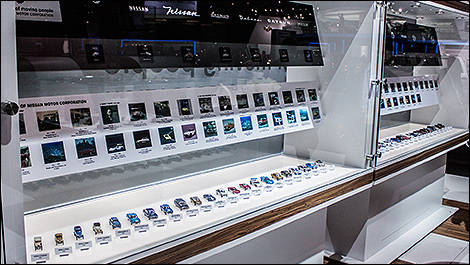 Véhicules miniatures Tomica