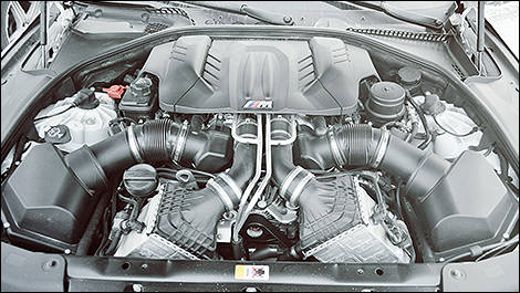 BMW M6 Gran Coupé 2014 moteur