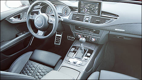 Audi RS 7 2014 habitacle
