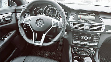 Mercedes-Benz CLS 63 AMG 2014 habitacle