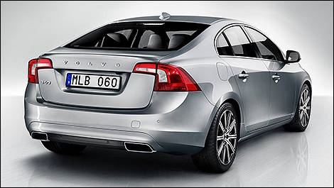 2014 Volvo S60 rear 3/4 view