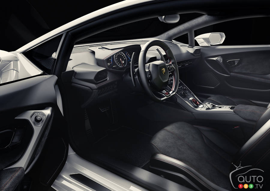 Photo: Lamborghini