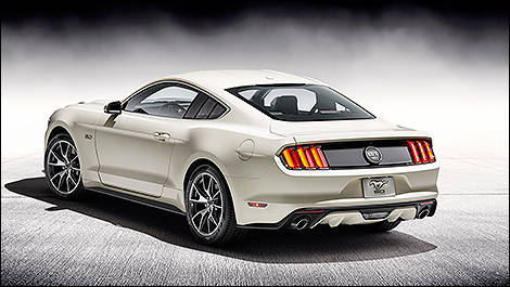 Ford Mustang spécial 50e anniversaire