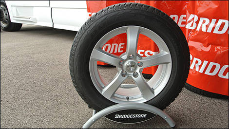 Tire Test: Bridgestone Dueler HL Alenza Plus