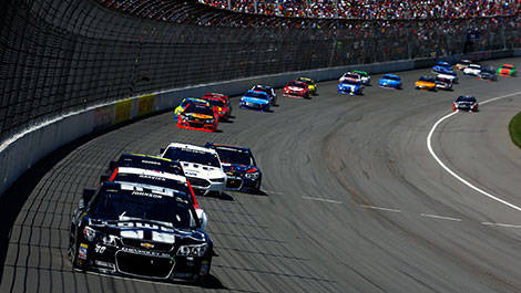 NASCAR Jimmie Johnson leads the pack in Michigan Pocono