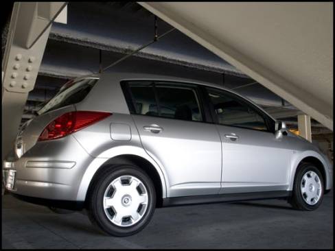 Nissan Versa 2007