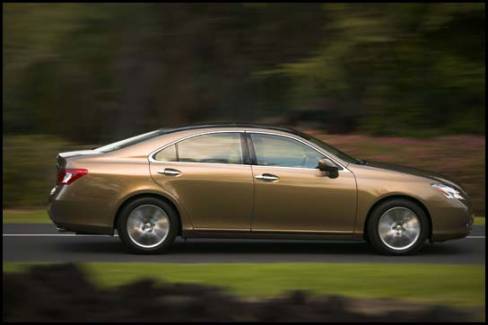 2007 Lexus ES 350(Photo: Toyota Canada)