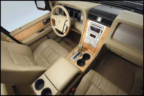 2007 Lincoln Navigator(Photo: Ford Motor Company)