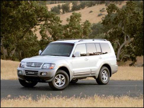 Le Montero est un utilitaire intermédiaire possédant un V6 de 215 chevaux. Il s'agit aussi du véhicule le plus cher de toute la gamme Mitsibushi.