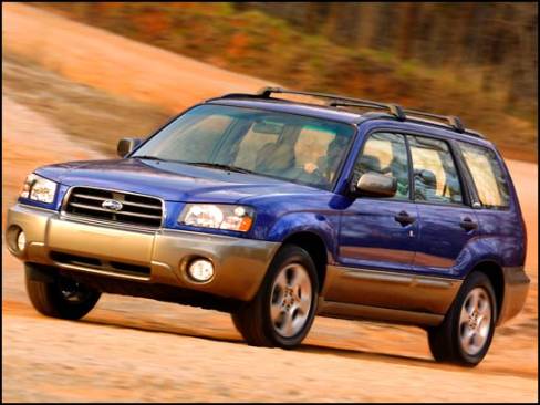Le Forester reçoit cette année une carrosserie entièrement nouvelle. Les éléments mécaniques demeurent cependant identiques.