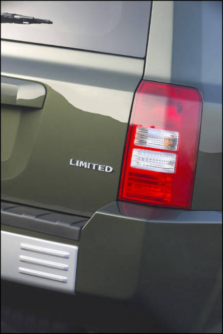(Photo: DaimlerChrysler Canada)