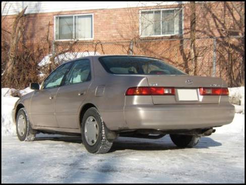 1998 Toyota Camry (Photo: Mathieu St-Pierre, Auto123.com)