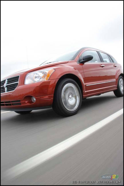 2007 Dodge Caliber R/T AWD (Photo: Philippe Champoux, Auto123.com)