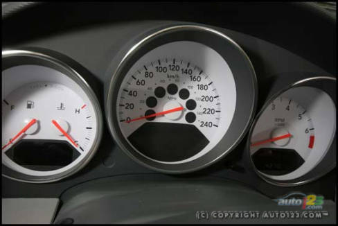 2007 Dodge Caliber R/T AWD (Photo: Philippe Champoux, Auto123.com)