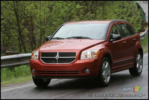 2007 Dodge Caliber R/T AWD (Photo: Philippe Champoux, Auto123.com)
