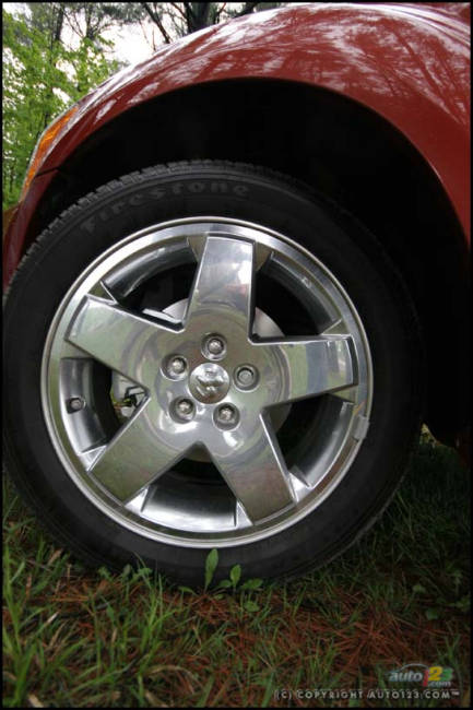 2007 Dodge Caliber R/T AWD (Photo: Philippe Champoux, Auto123.com)