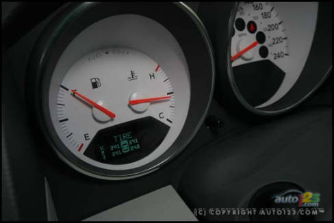 2007 Dodge Caliber R/T AWD (Photo: Philippe Champoux, Auto123.com)