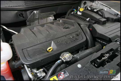 2007 Dodge Caliber SE (Photo: Philippe Champoux, Auto123.com)