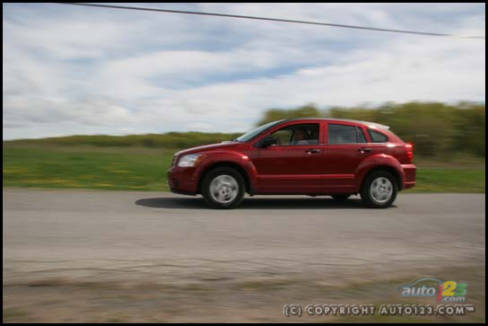 2007 Dodge Caliber SE (Photo: Philippe Champoux, Auto123.com)
