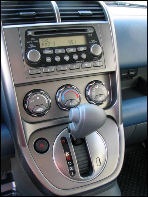 Honda Element 2006 (Photo: Mathieu Germain, Auto123.com)