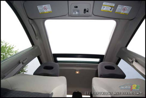 Nissan X-Trail 2006 (Photo: Philippe Champoux, Auto123.com)