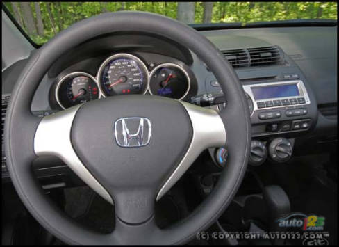 2006 Honda Fit (Photo: Philippe Champoux)