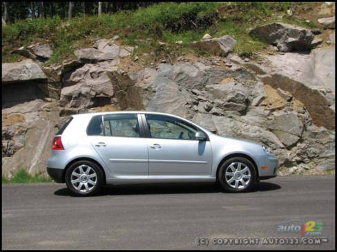 Volkswagen Rabbit 2007 (Photo: Mathieu St-Pierre, Auto123.com)