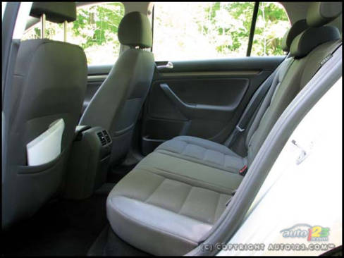 Volkswagen Rabbit 2007 (Photo: Mathieu St-Pierre, Auto123.com)