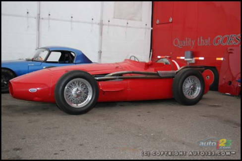 Historic Cars (Photo: Philippe Champoux, Auto123.com)