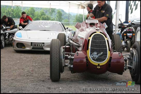 Historic Cars (Photo: Philippe Champoux, Auto123.com)