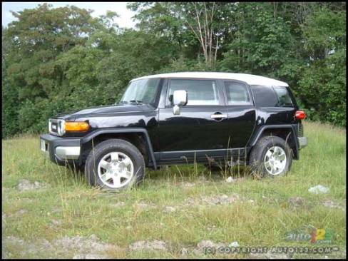 2007 Toyota FJ Cruiser (Photo: Rob Rothwell, Auto123.com)