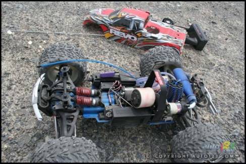 Traxxas Revo 3.3 (Photo: Justin Pritchard, Auto123.com)
